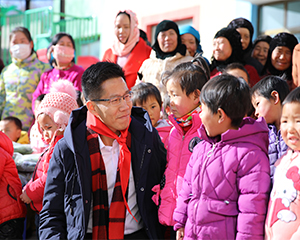 Bellamoon (Xiamen) Medical Technology Co., Ltd. inició campañas de recaudación de fondos y ropa benéfica para niños empobrecidos